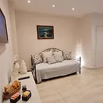 Casa Stella Centro Foce 200 Mt Dalla Passeggiata Imperatrice