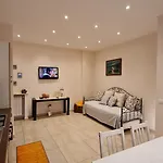 Casa Stella Centro Foce 200 Mt Dalla Passeggiata Imperatrice 公寓 *