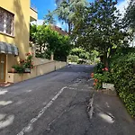 公寓 Casa Stella Centro Foce 200 Mt Dalla Passeggiata Imperatrice 圣雷默